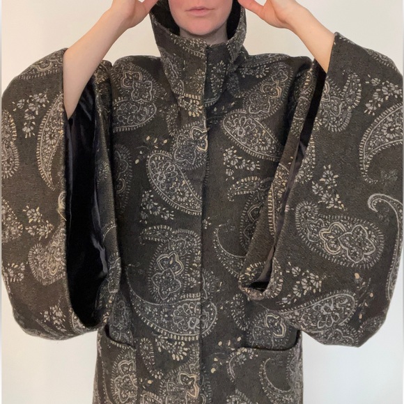 Vintage grey wool kimono coat / size 10 / paisley pattern - Picture 1 of 11